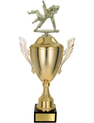 złoty Puchar z figurką judo - trofeum do twojej dyscypliny