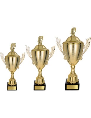 Złoty zestaw Pucharów z figurką szachy - komplet trzech sztuk