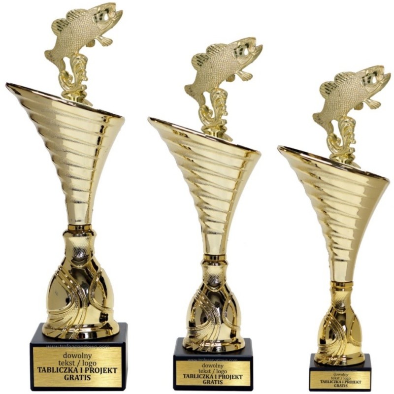 Komplet pucharów NT1000 z figurką ryba wędkarstwo 30-27-26 cm