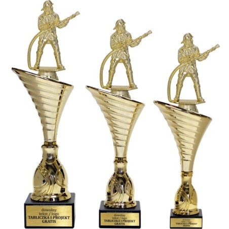 Puchar NT1000 z figurką strażak straż pożarna