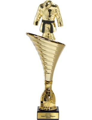Złoty puchar z figurką karate- NT1000 puchar tematyczny z dyscypliną