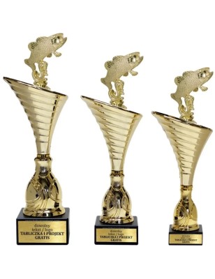 Komplet pucharów NT1000 z figurką ryba wędkarstwo 30-27-26 cm