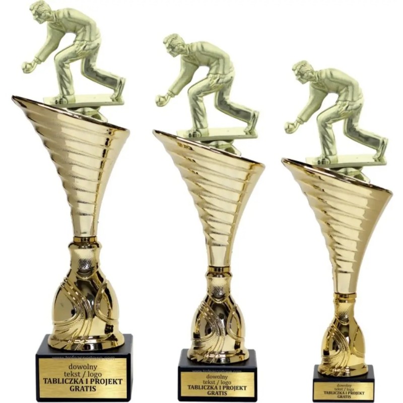 Zestaw pucharów NT1000 z figurką petanque boule 30-27-26 cm Zestaw pucharów NT1000 z figurką petanque boule 30-27-26 cm