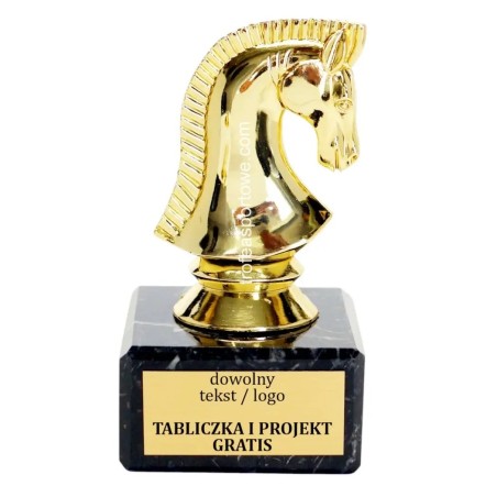 Złota statuetka F164 szachy skoczek