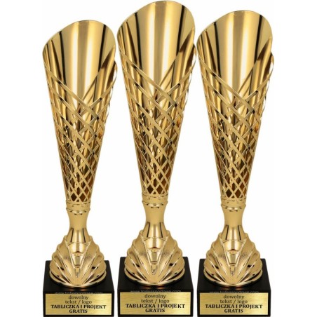 Puchar 4173 ażurowy złoty z marmurową podstawą