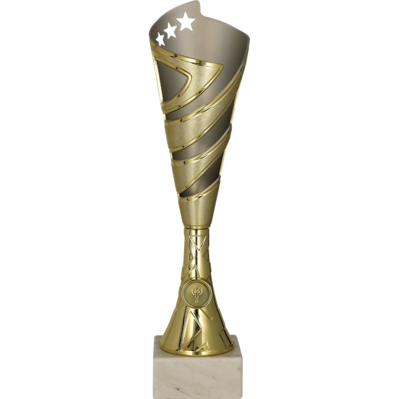 Model 8382 – w nowoczesnej złotej odsłonie