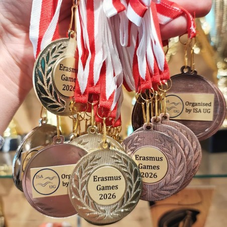 Medal uniwersalny z grawerem 5cm z dwiema wklejkami i szarfą