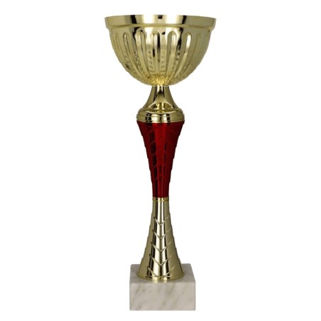 Puchar 9272 w złoto-czerwonej odsłonie