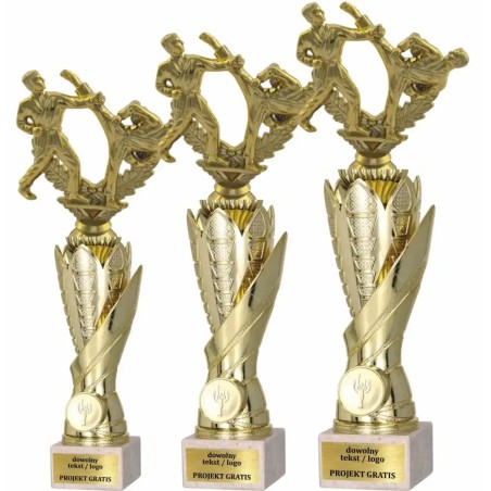 Zestaw pucharów S630 z figurką KARATE 36-33-30 cm A47