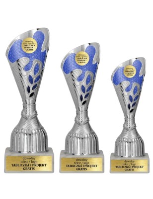 Puchar 9316 w srebrno-niebieskiej odsłonie