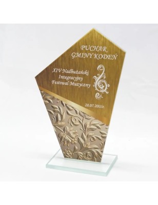 Elegancka statuetka szklana M64 z Twoim nadrukiem i dedykacją idealna na każdą okazję