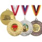 Medal uniwersalny z grawerem 5cm z dwiema wklejkami i szarfą Medal uniwersalny z grawerem 5cm z dwiema wklejkami i szarfą