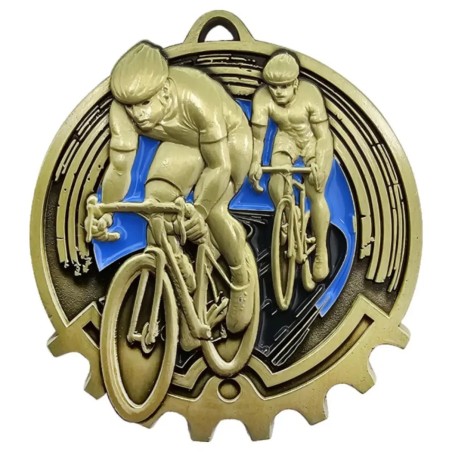 Kolarski medal tłoczony z błękitną emalią – peleton kolarzy z tabliczką i szarfą na wyścig rowerowy