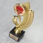 Statuetka z laurem na uroczystości szkolne z dwiema wklejkami w cenie 21-23cm Statuetka z laurem na uroczystości szkolne z dwiema wklejkami w cenie 21-23cm