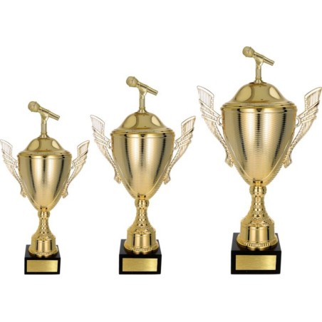 Złoty zestaw Pucharów z figurką muzyka - komplet trzech sztuk